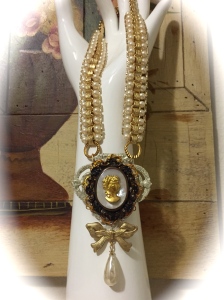 Vintage Pearl Cameo Choker Necklace Irene Hoffman, Heart's Dezire